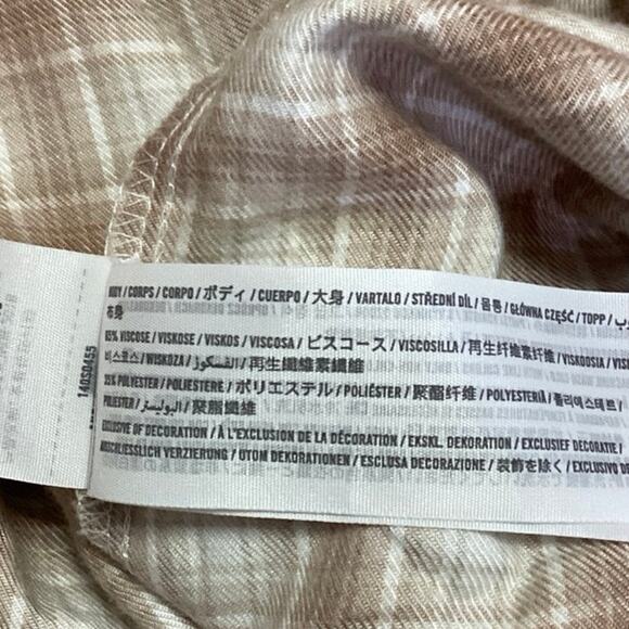 Abercrombie & Fitch Tan Flannel Plaid Checkered Button Up Shirt Blouse Top Sz XS - Picture 5 of 5